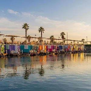 Boat Haus - Casas Flotantes Frente A Gibraltar Úszó hotel La Línea de la Concepción