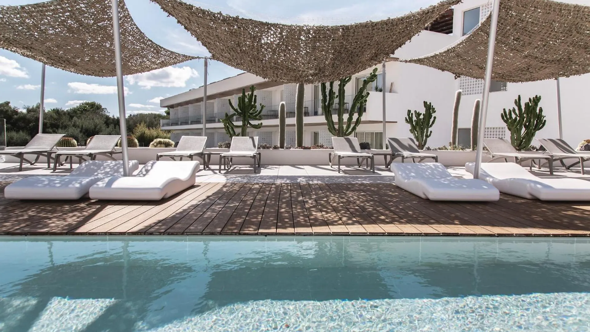 Inturotel Cala Esmeralda Beach Hotel & Spa - Adults Only Cala d'Or  4*, Cala d'Or (Mallorca) Spain